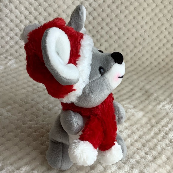 SEARS 2001 Exclusive Plush Wishkers Mouse Red Hat Scarf Stuffed Animal With Tags - Picture 3 of 14